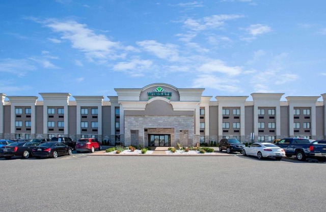Wingate by Wyndham Detroit Metro Airport