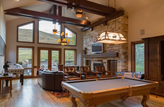 Private Bergflucht mit 360-Grad-Aussicht und Bonus-Gästezimmer - ideal für Gruppen