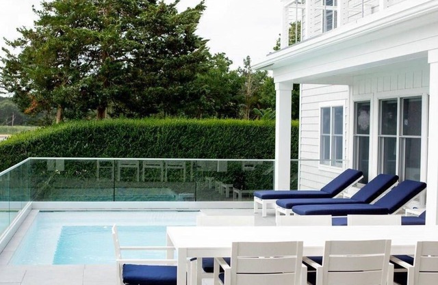 5BR Elegant North Fork Beach house w Heated Pool 90 minutes from NYC