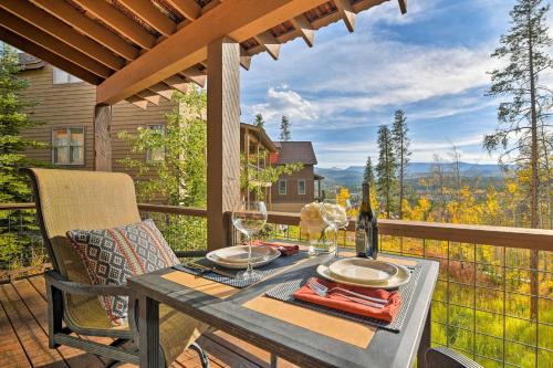 Winter Park Area Cabin, Hot Tub and Mountain Views!