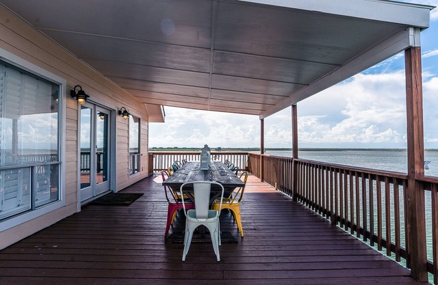 WINTER SPECIAL !!! Angeln vom Dock und Minuten zum Strand !!!