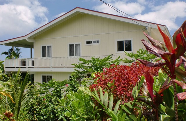 Wir sprechen Deutsch. Schönes Studio mit Kochnische, geräumige Veranda, TV und WiFi
