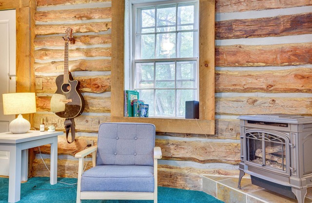 Wisconsin Cabin Getaway Near Castle Rock Late