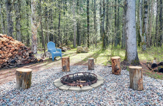 Wisconsin Cabin Hideaway: 3 Mi to Lakes