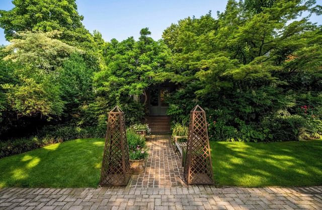 Wisteria Holiday Home