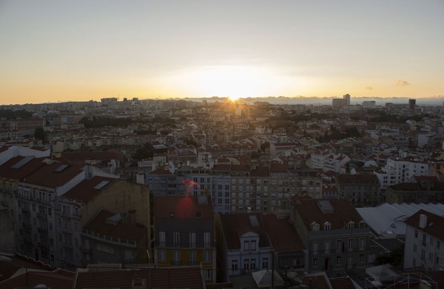 "The Sunset Nest" - mit Blick auf The City