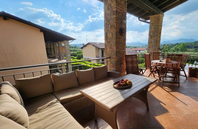 Mit Balkon und Gemeinschaftspool – Apartment Antonio