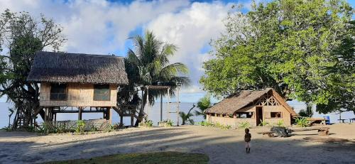 Wokisok Beach Bungalows