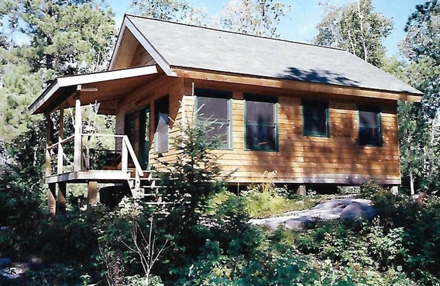 Wolf Point Cabin - Remote Access Retreat