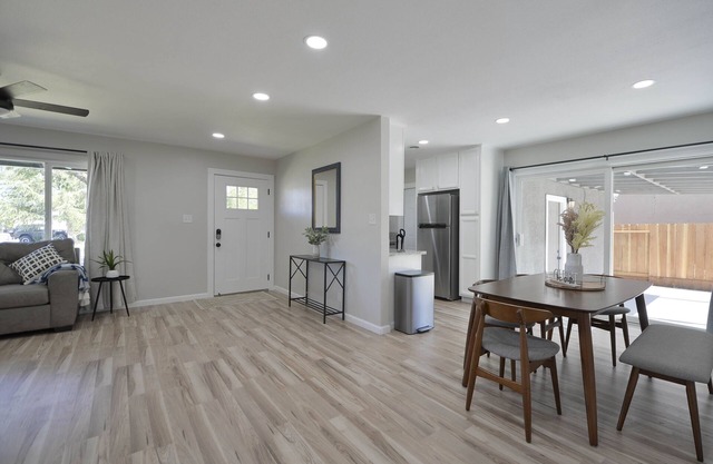 Wonderful 3 Bedroom 2 bath with lots of parking