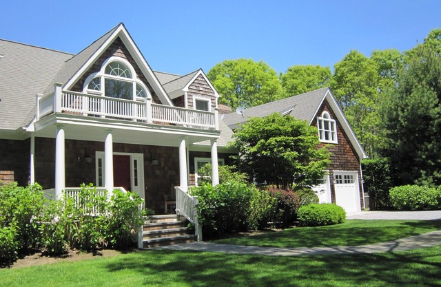 Wonderful 5 bedroom, 4.5 bath home in a tony section of Sagaponack.