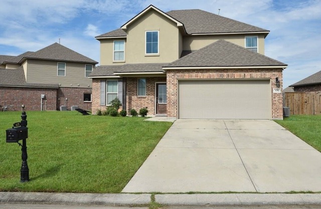 Wonderful 5BDRM home, minutes from New Orleans