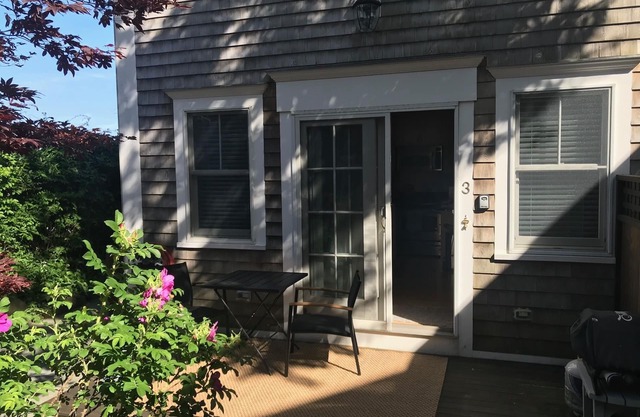 NEU auf dem Vermietungsmarkt! Wunderbares Versteck am Strandstudio.