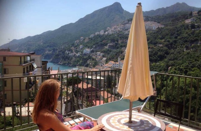 Wunderschöne Wohnung mit Terrasse mit Meerblick an der Amalfiküste