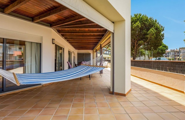Wonderful Flat W/ Big Patio by LovelyStay