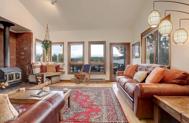 Wonderful Fraser 2 bedroom, pet friendly, large