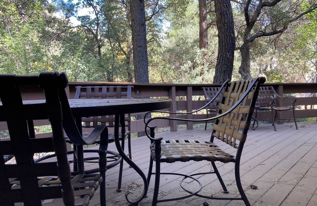Wonderful home in the heart of Oak Creek Canyon.