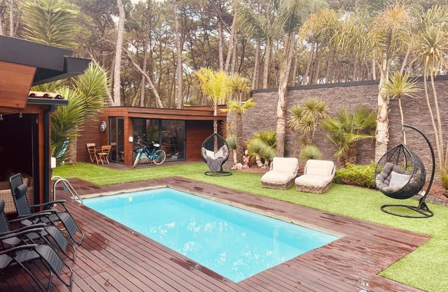 Wonderful house between the sea and the forest