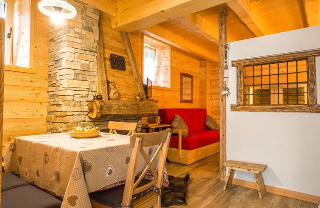 wunderbare Hütte am Waldrand in Valle di Ledro für totale Entspannung