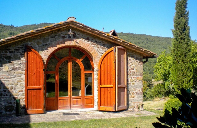 Atemberaubendes Ferienhaus für 4 Leute mit W-LAN, Haustiere erlaubt, Panoramablick und Parkplatz