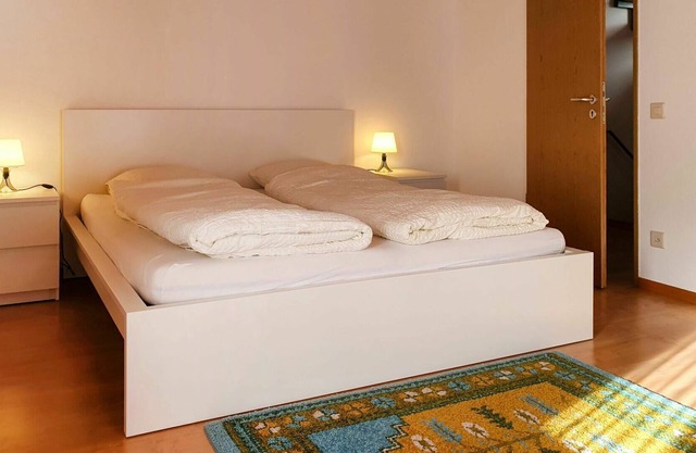 Wunderbares alleinstehendes Ferienhaus für 4 Personen mit W-LAN, TV, Balkon und Haustiere erlaubt