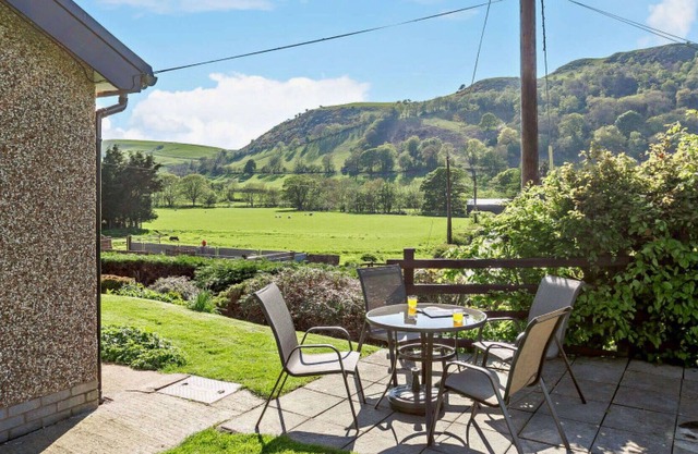 Wonderful private villa for 5 guests with TV, panoramic view and parking