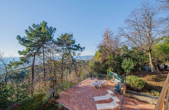 Schönes alleinstehendes Ferienhaus für 4 Leute mit W-LAN, TV, Terrasse und Parkplatz