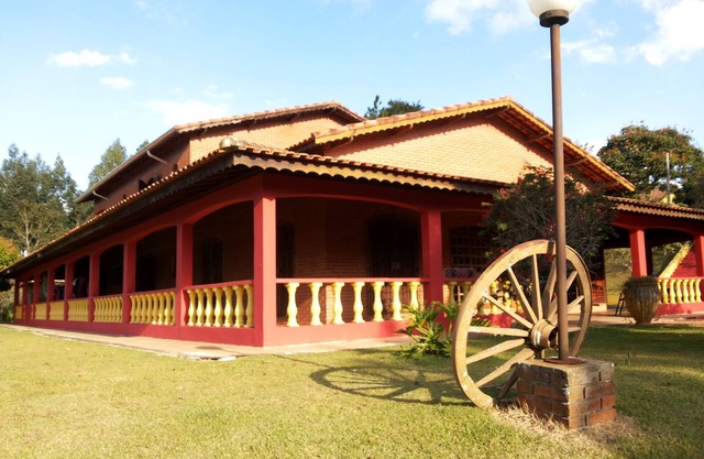 SITE IN FILM Ibiuna (mit 240 000 m2 !!!) - Spezielle Pakete w / FDS