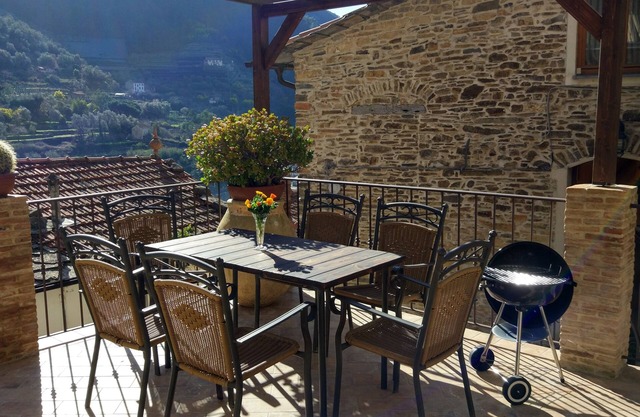 WONDERFUL STONE HOUSE WITH TERRACE, POOL, WONDERFUL VIEW