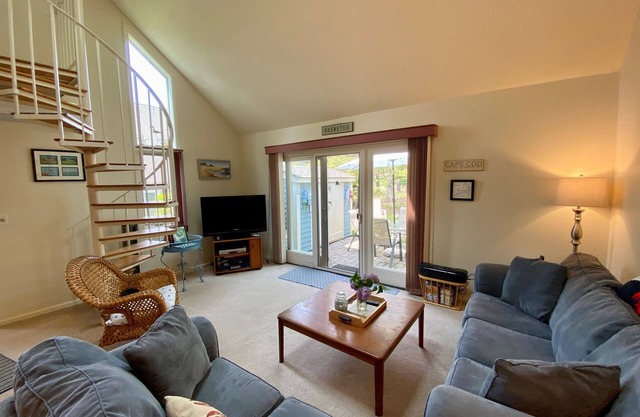 Wonderful townhome in Trevor Village in picturesque Ocean Edge Resort in Brewster on Cape Cod!