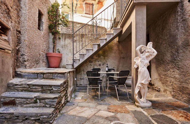Wunderbares Ferienhaus mit Klimaanlage, W-LAN, TV, Terrasse, Haustiere erlaubt und Parkplatz