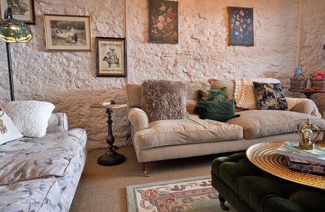 Wonderful villa for 5 people with WIFI, pets allowed and parking