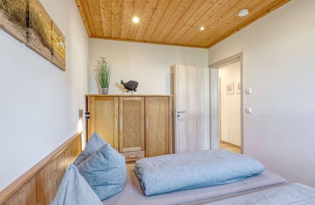 Wunderbares Ferienhaus für 4 Personen mit W-LAN, TV, Terrasse und Parkplatz