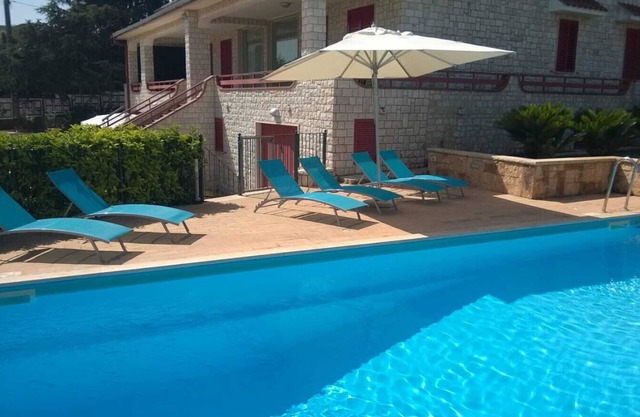 Wunderbare Villa - Panorama & Entspannung (3)