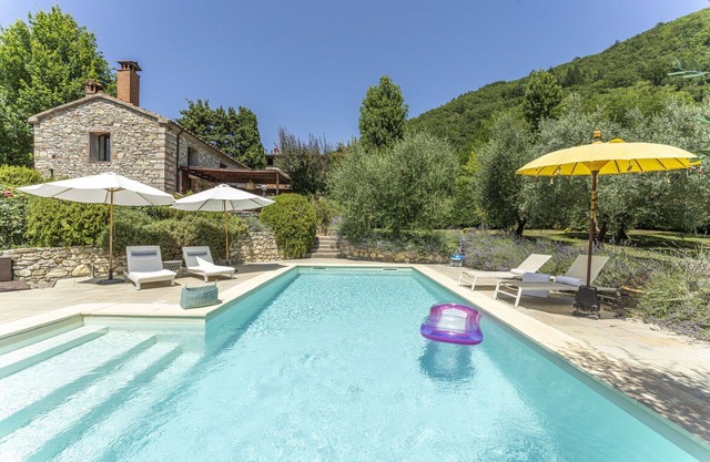 Casa de vacaciones con A/C, piscina privada, WIFI, TV, veranda, vista panorámica, aparcamiento