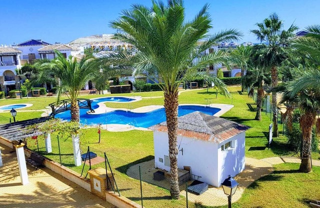 Wonderfully relaxing: pools, padel, tennis, beach and beautiful surroundings.