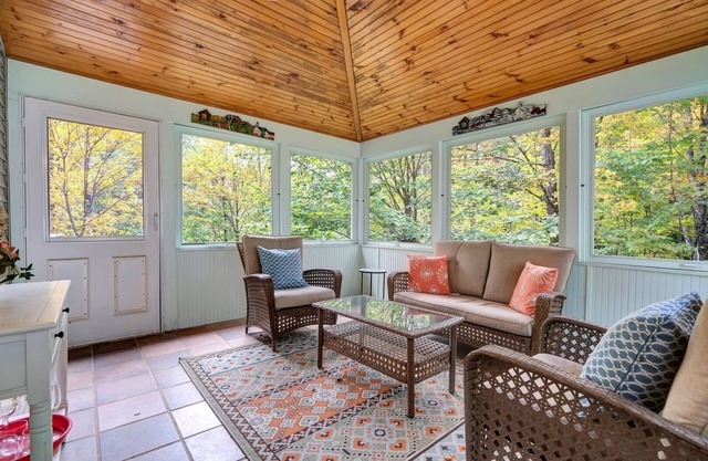 Wood Stove, Close to the Club | Wooded Colonial