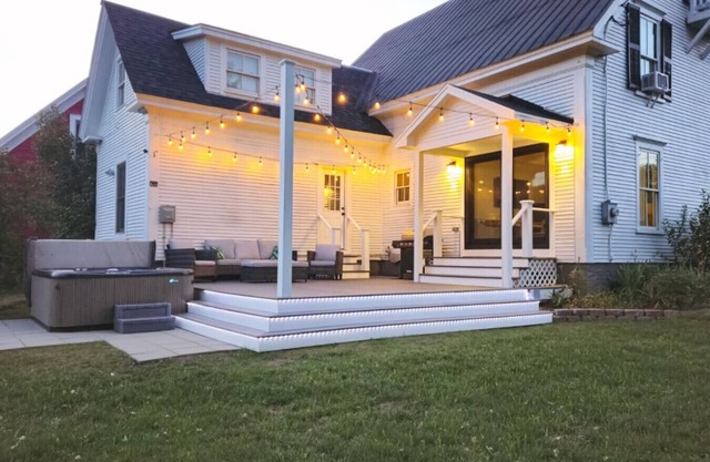 ��� NEU ★ Großes historisches Haus w / 6. 5 Bäder-In der Nähe von Skifahren, am Fluss, mit Whirlpool