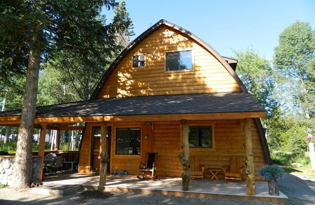 Wooded Bliss One-Great Duplex! 7 Meilen von Yellowstone
