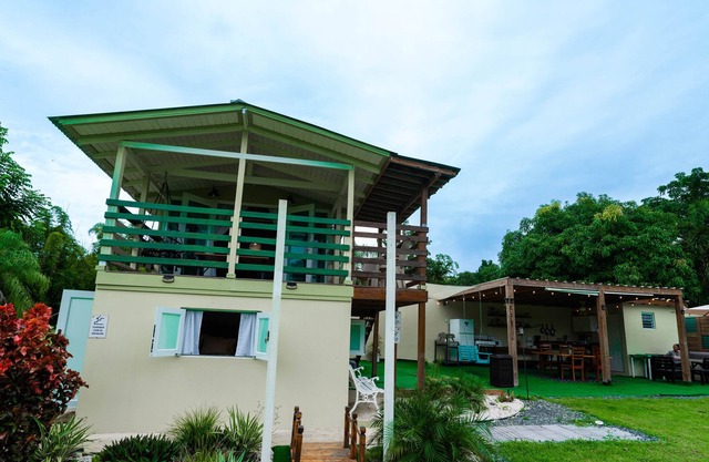 Wooden country house with natural river all around, relaxation, nature!