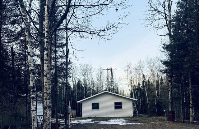 Woodland Retreat - 10 acres of secluded, wooded trails for you to hide-a-way!