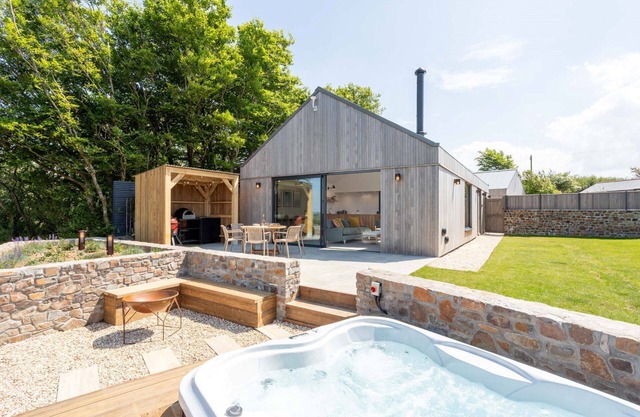 Woodlark - Luxury Cottages