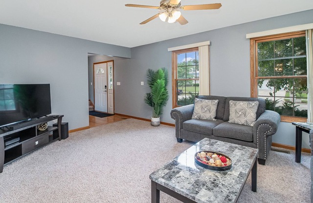 Woodridge Rental