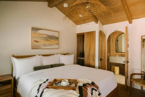Woods Cove Hotel Laguna Beach, Sonder