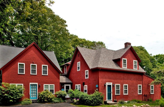 Woods Hole Passage Inn