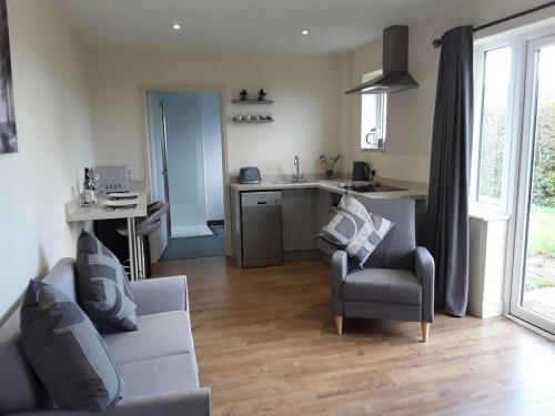 Woodside .Peaceful 1 bedroom ground floor lodge