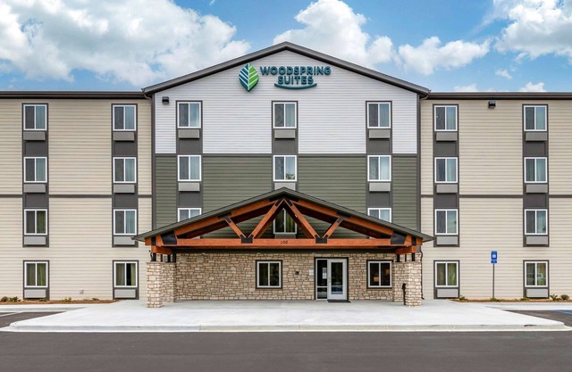 WoodSpring Suites Brunswick