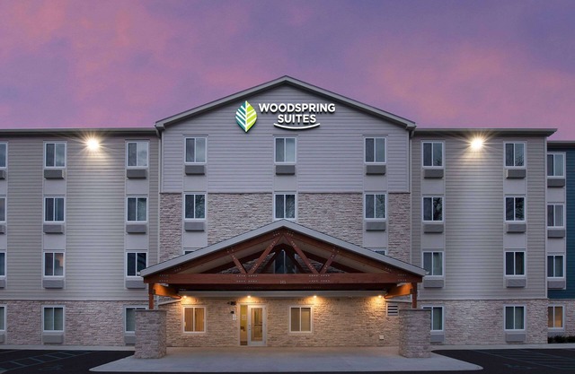 WoodSpring Suites Buford near Mall of Georgia-Lake Lanier