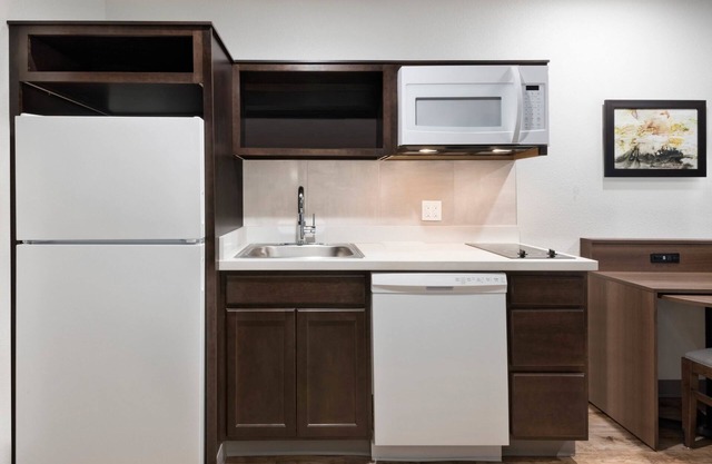 WoodSpring Suites Houston 288 South Medical Center