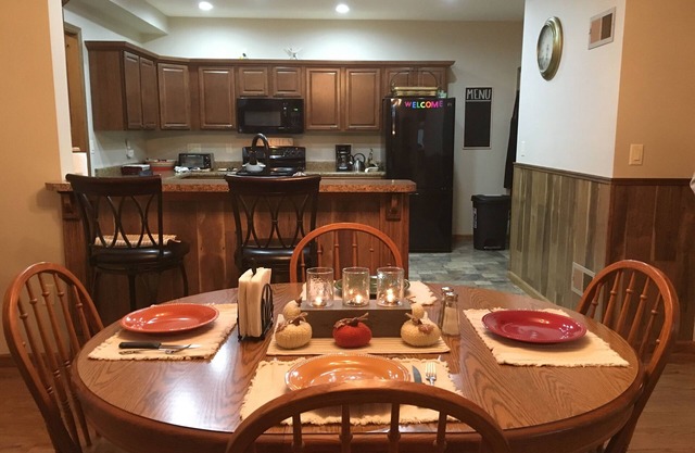 HUDSON VALLEY GETAWAY - NEU 3 BDRM - INTRO PREIS